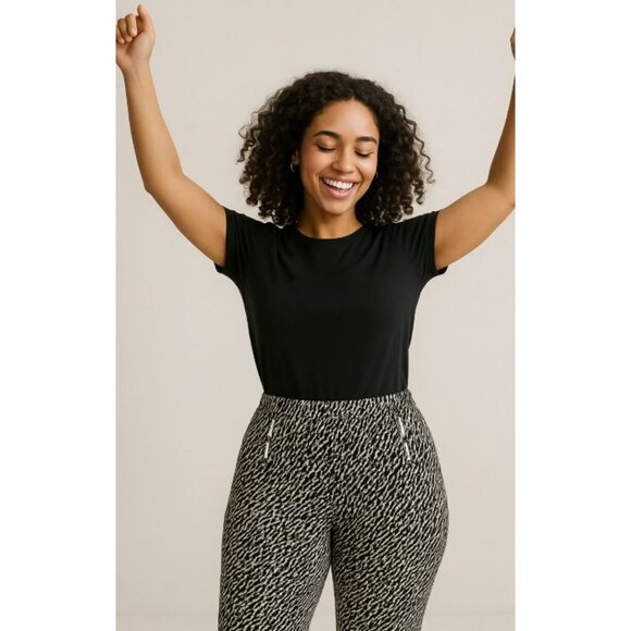 JM Collection Large Animal Print Leg Pants Rhinestone Detail Stretchy Fit - Picture 6 of 11